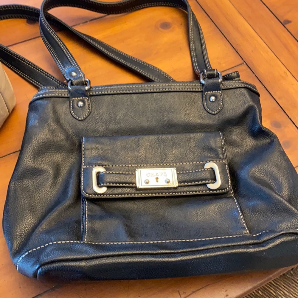 Chaps black leather purse